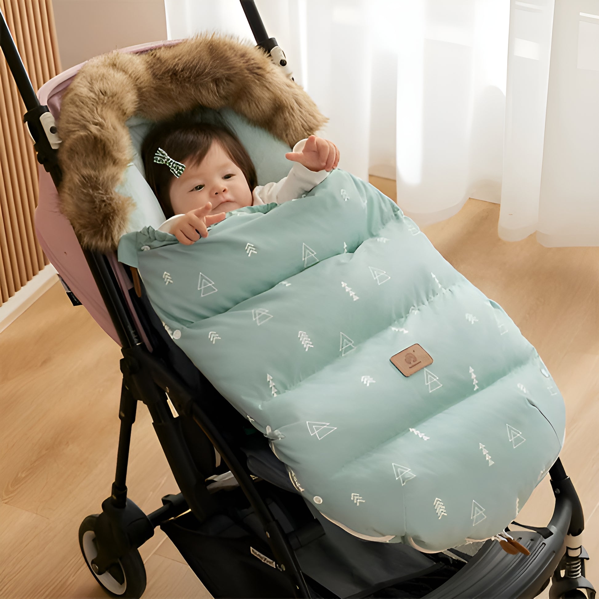 Chanceliere Bebe FluffyWarm™ - Simplicité Bébé